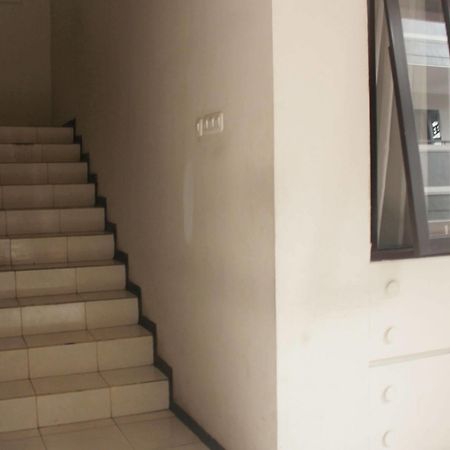 Zen Rooms Grand Hotel Lembang Exteriör bild